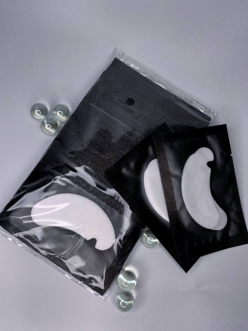 Патчи для наращивания ресниц (черный) с вырезом, 50 пар