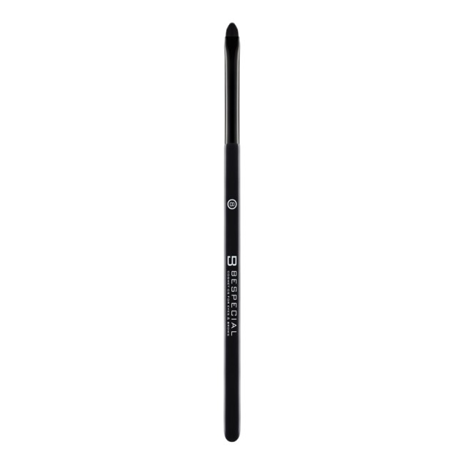Кисть для макияжа Eye liner Petal-type Brush 08 Bespecial