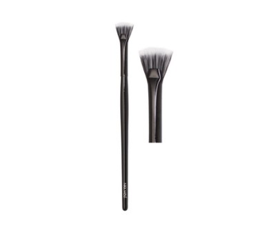 Кисть для окрашивания ресниц № 21 Black Diamond Nikk Mole Кисть для окрашивания ресниц № 21 Black Diamond Nikk Mole